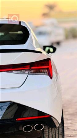 هیوندای ئەلەنترا